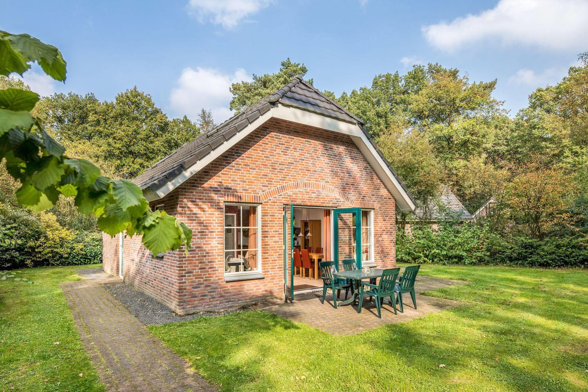 Hooghalen Roompot Landgoed Het Grote Zand מראה חיצוני תמונה